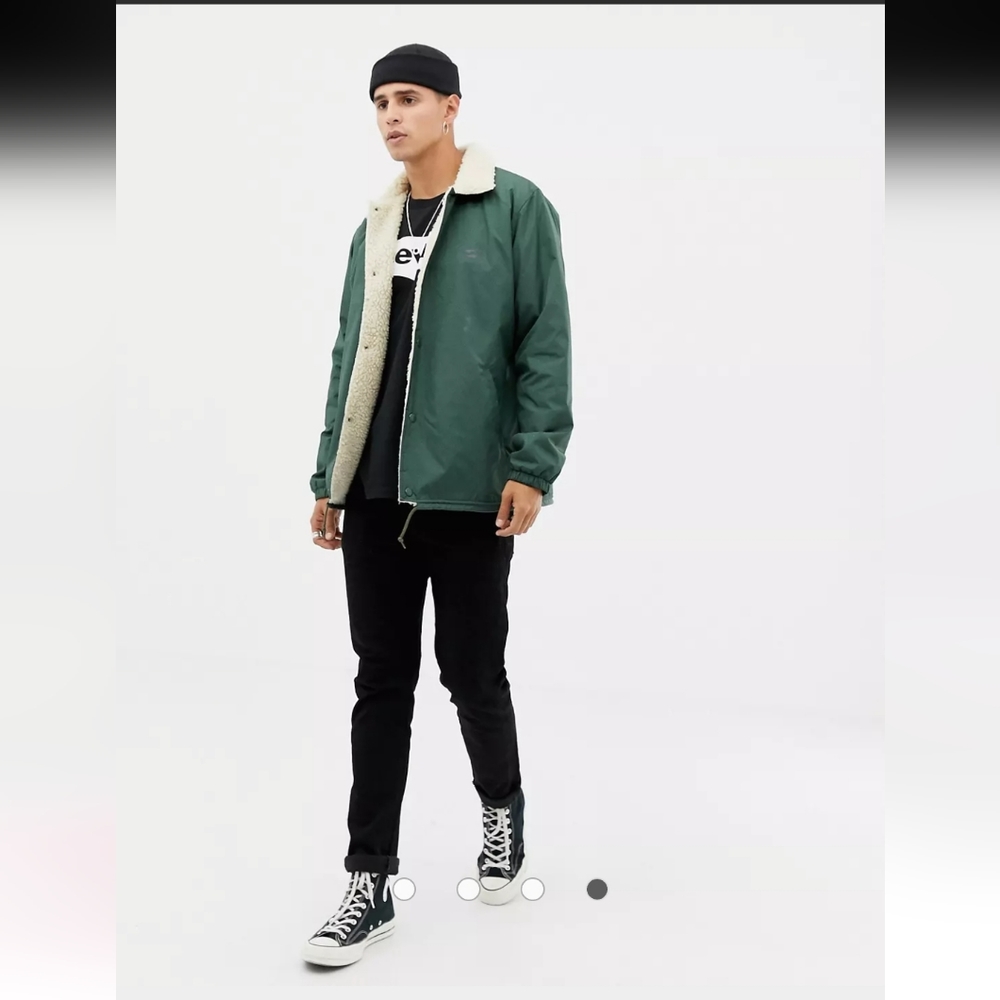 ASOS - Picture 4 of 15